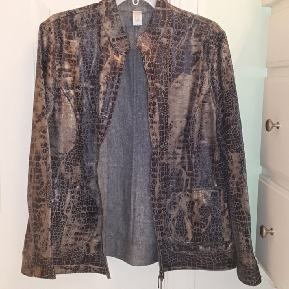 Animal printed sweater